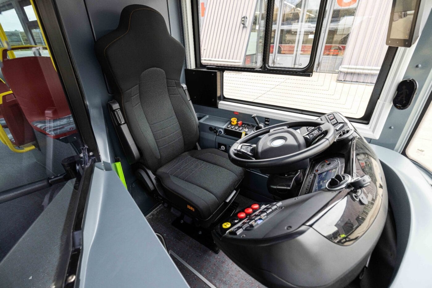 Toyota caetano h2 city gold brennstoffzellen bus fuel cell bus wiener linien min