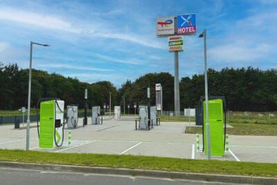 Autohof cloppenburg allego mercedes benz ionity