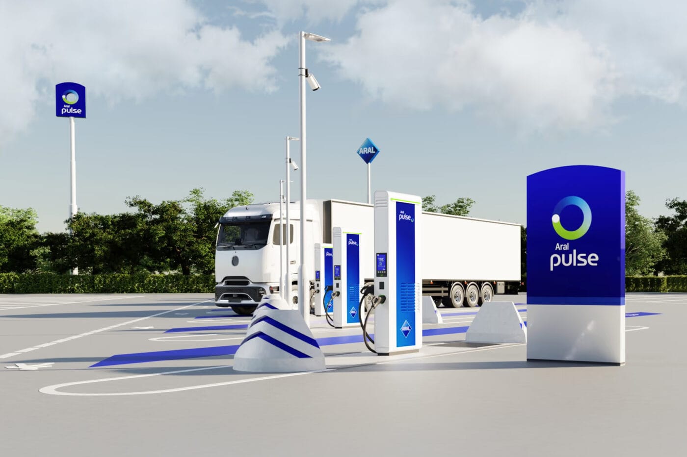 Aral ladestation charging station e lkw electric truck megawatt mcs