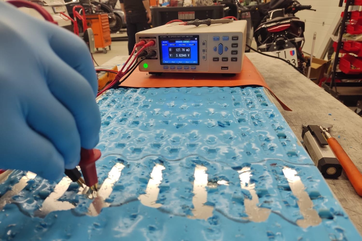 Tesla-Akkus-von-Panasonic-halten-wohl-deutlich-l-nger-als-von-LG