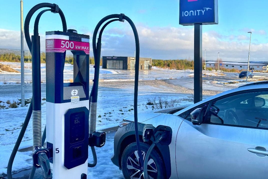 Ionity ekoenergetyka ladestation charging station elverum norwegen norway