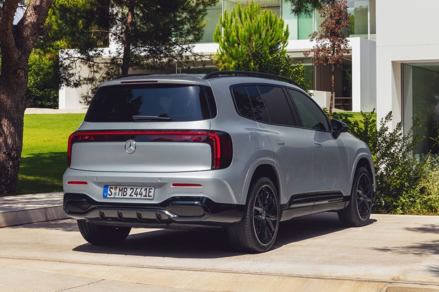 Mercedes benz glb eq min