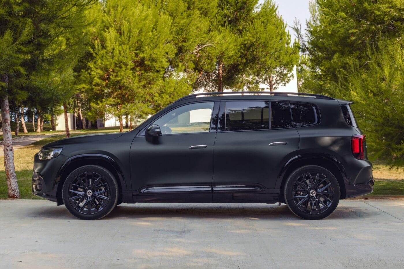 Mercedes benz glb eq min