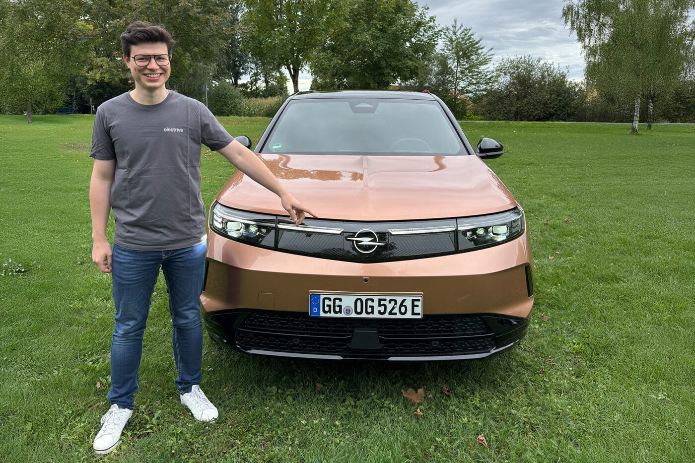 Opel grandland electric fahrbericht robin engelhardt