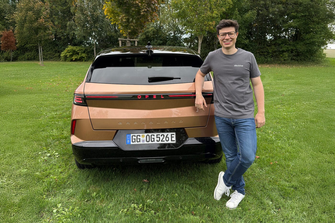 Opel grandland electric fahrbericht robin engelhardt