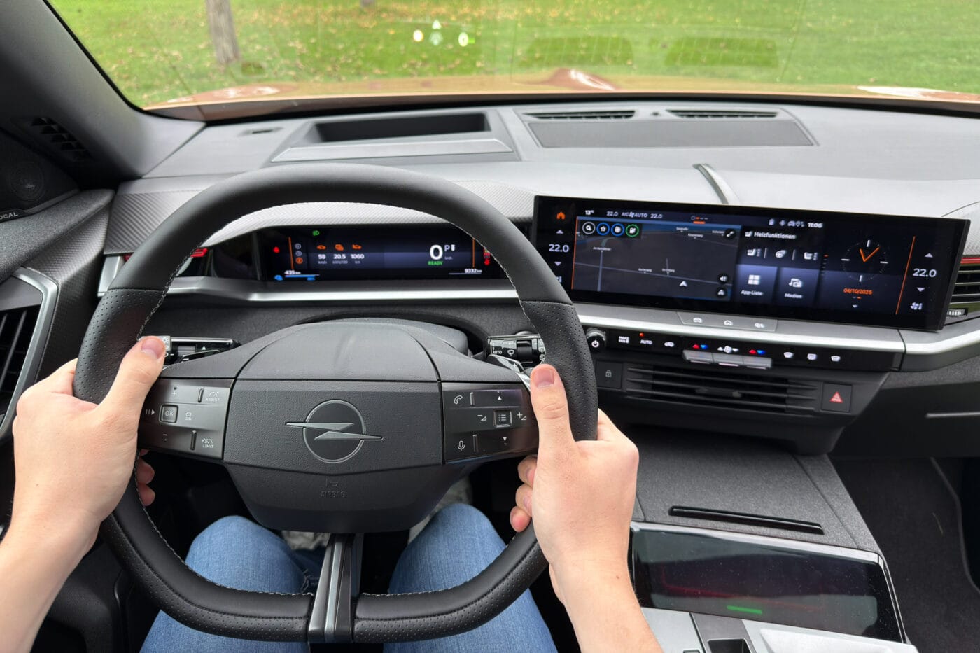 Opel grandland electric fahrbericht robin engelhardt