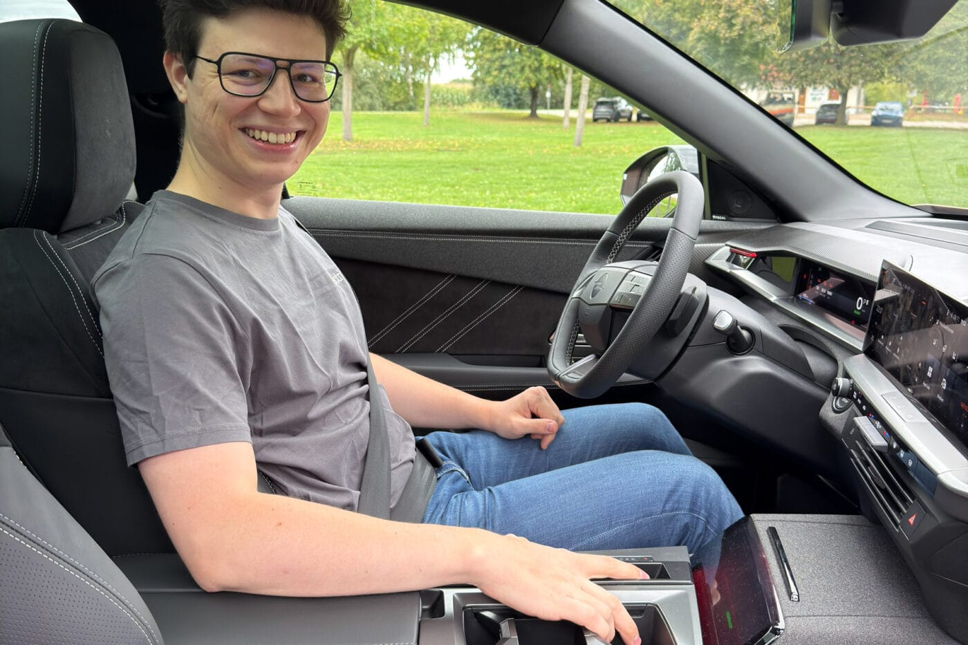 Opel grandland electric fahrbericht robin engelhardt