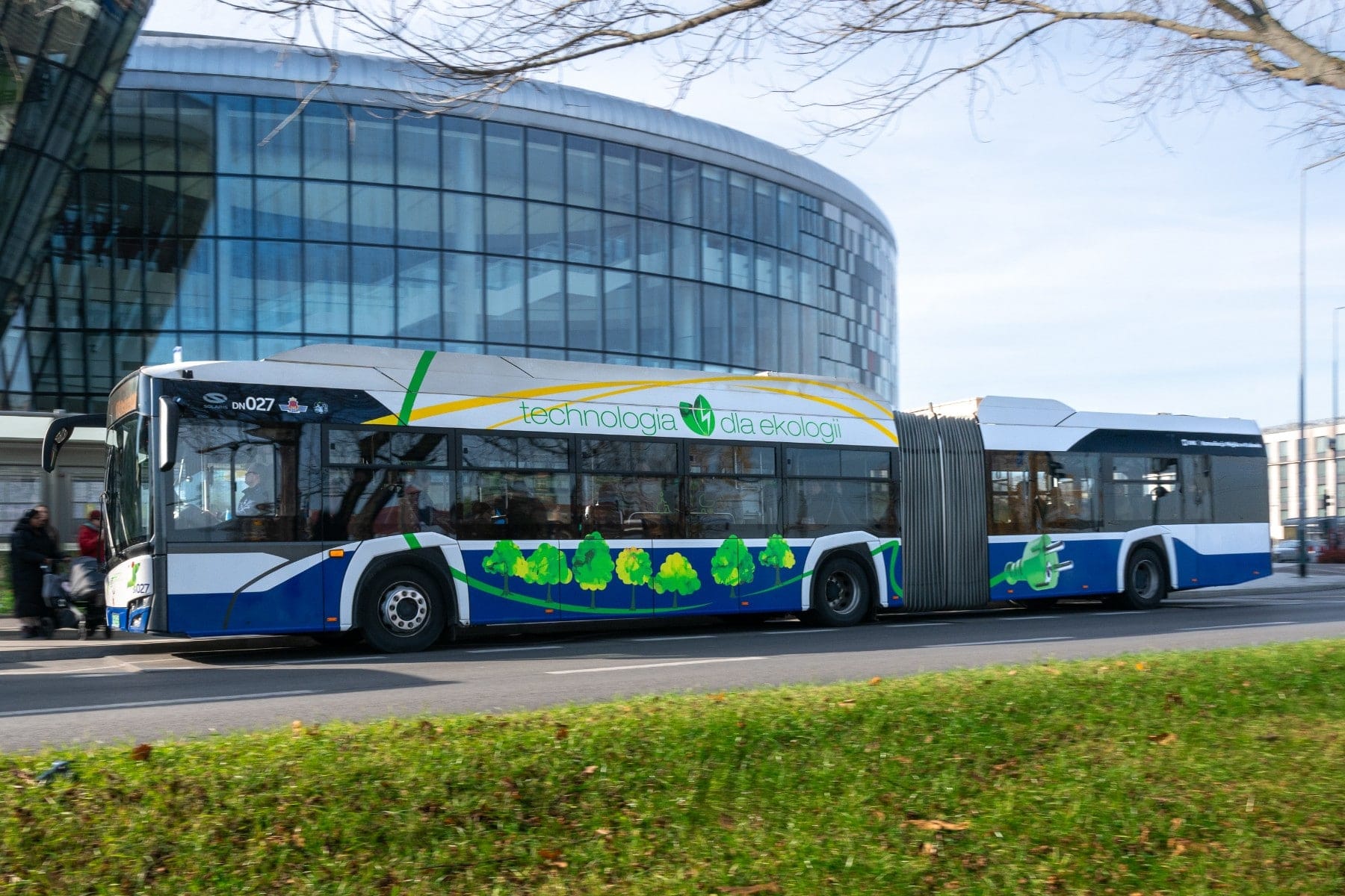Solaris-will-elektrische-Bestandsbusse-verj-ngen-per-Batterie-Austausch