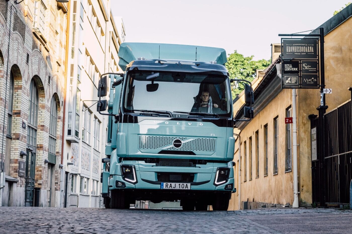 Volvo trucks fl electric tonner e lkw electric truck
