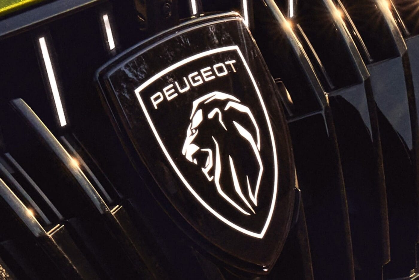 Peugeot e facelift min