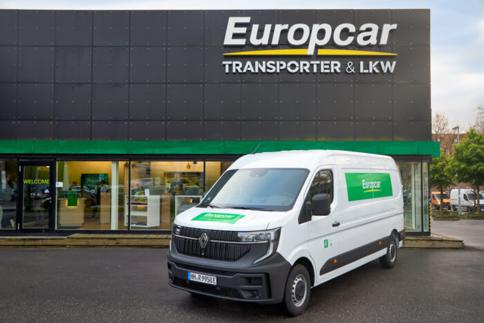 Renault master e tech europcar