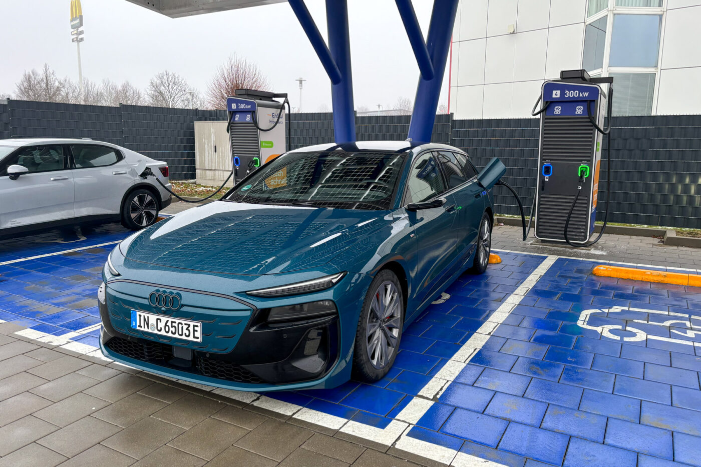 Audi a6 e tron avant fahrbericht peter schwierz winter