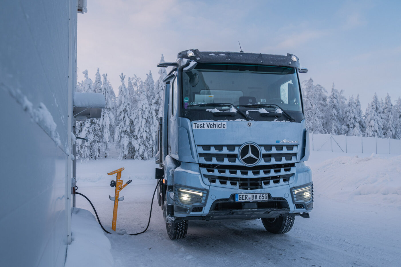 Daimler truck earocs winter test