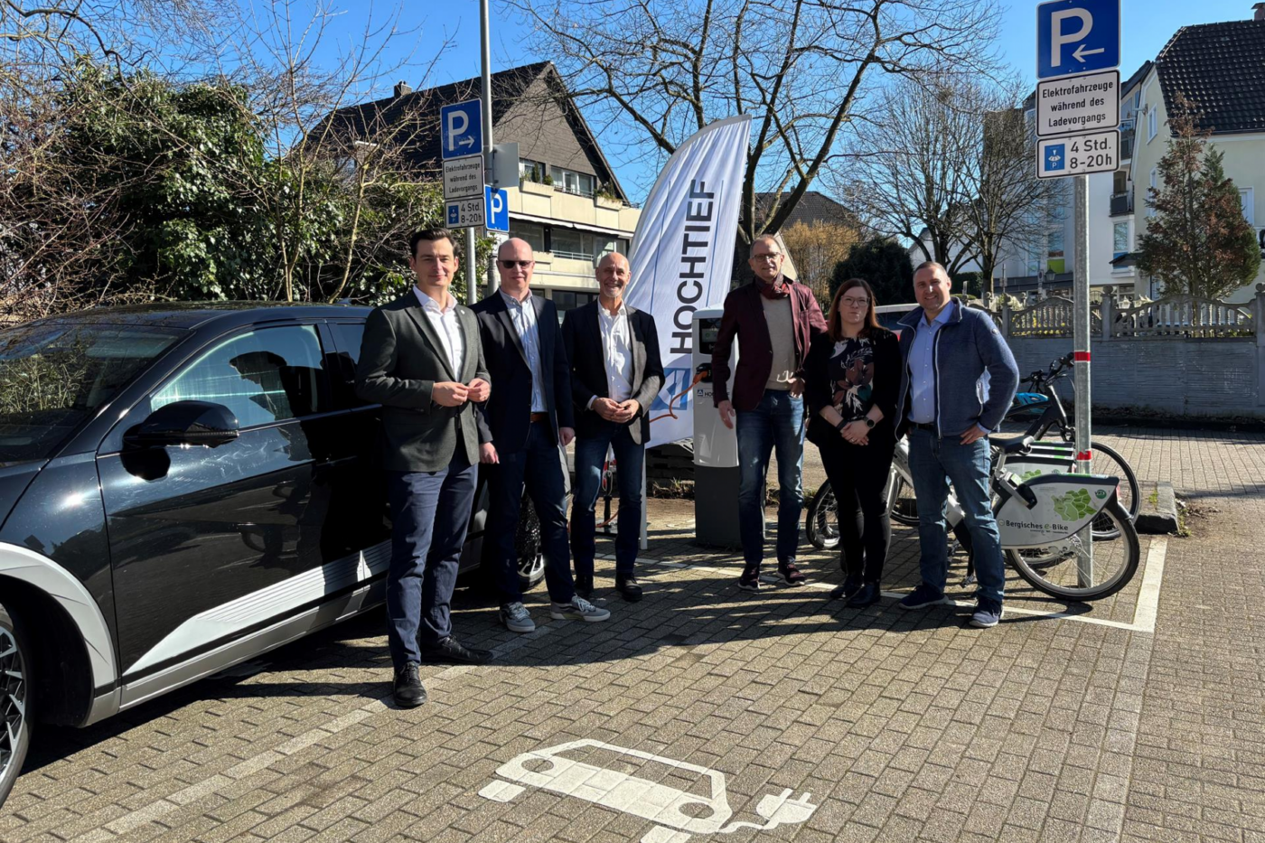 Hochtief ladepartner bergisch gladbach nrw ac ladesaeulen