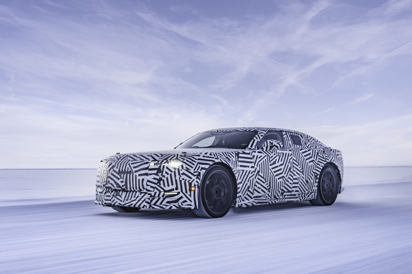 Jaguar luxury gt winter testfahrten schweden