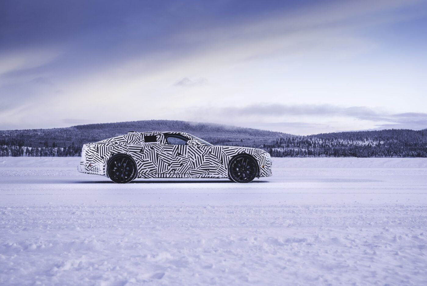 Jaguar luxury gt winter testfahrten schweden