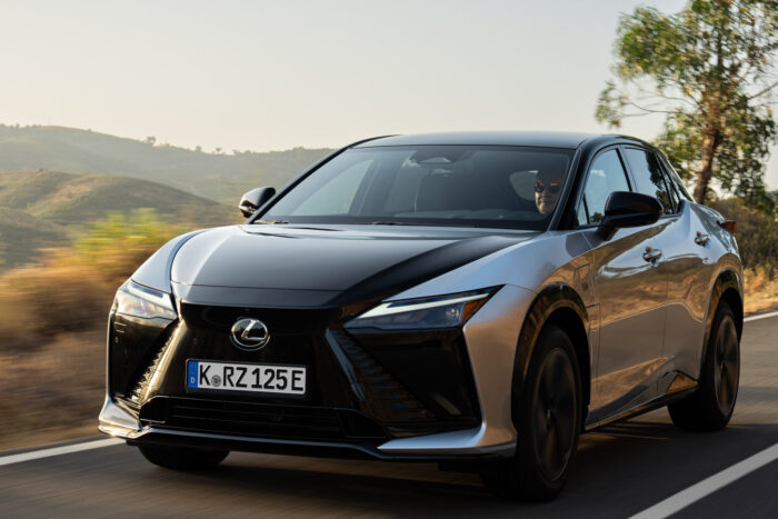 Lexus rz 550e f sport facelift