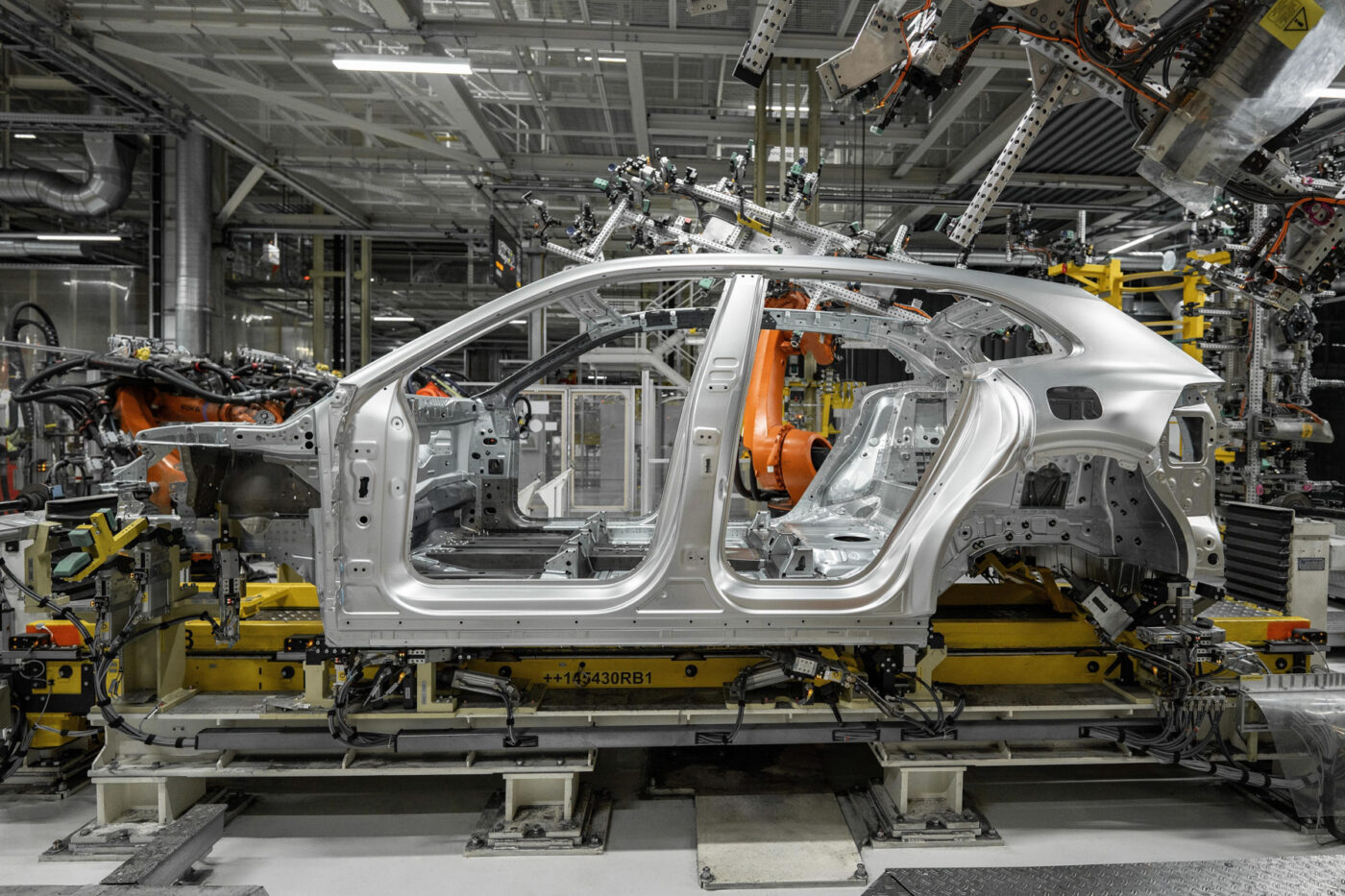 Porsche cayenne electric produktion bratislava