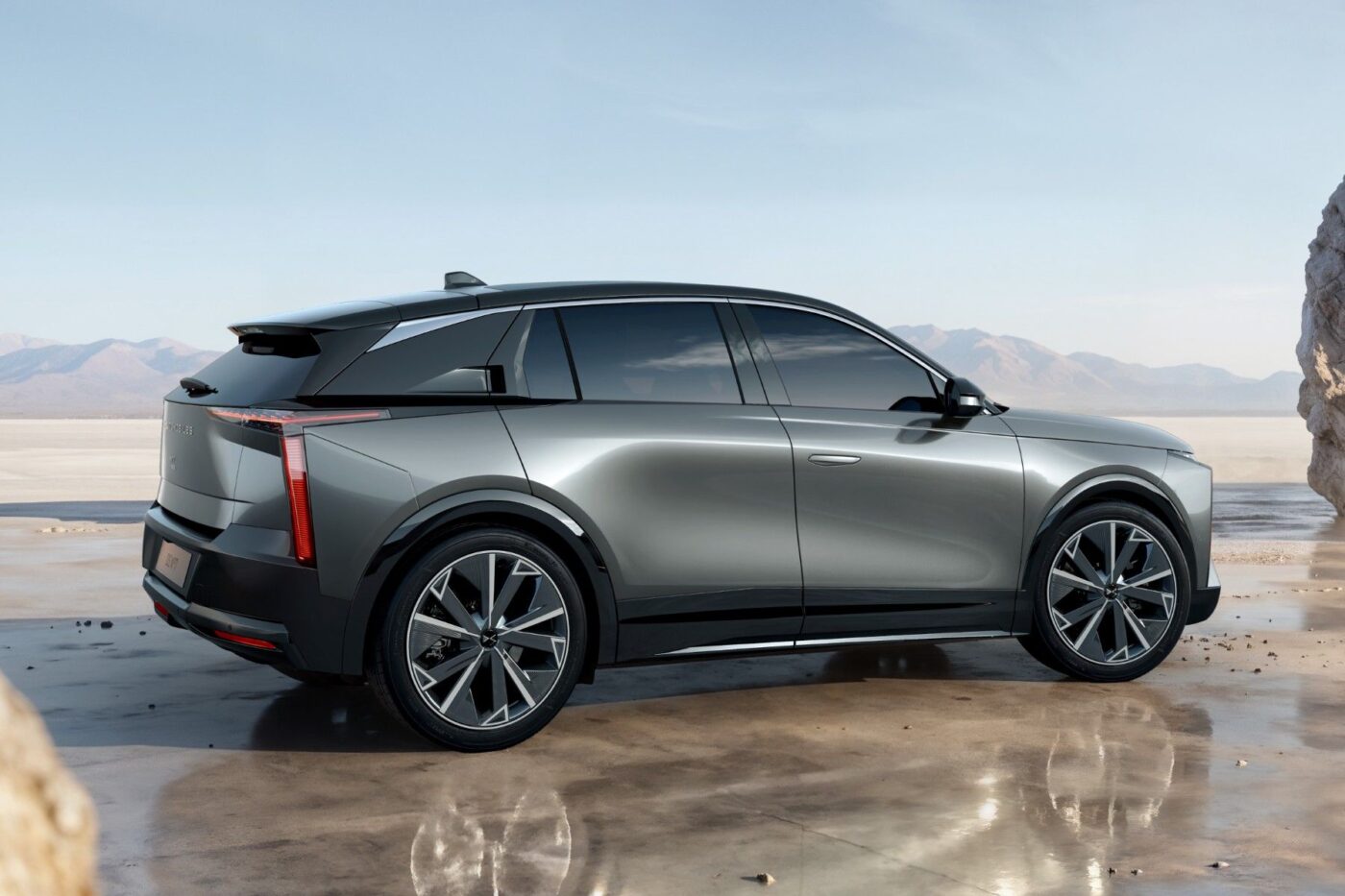 Ds automobiles ds n7 min