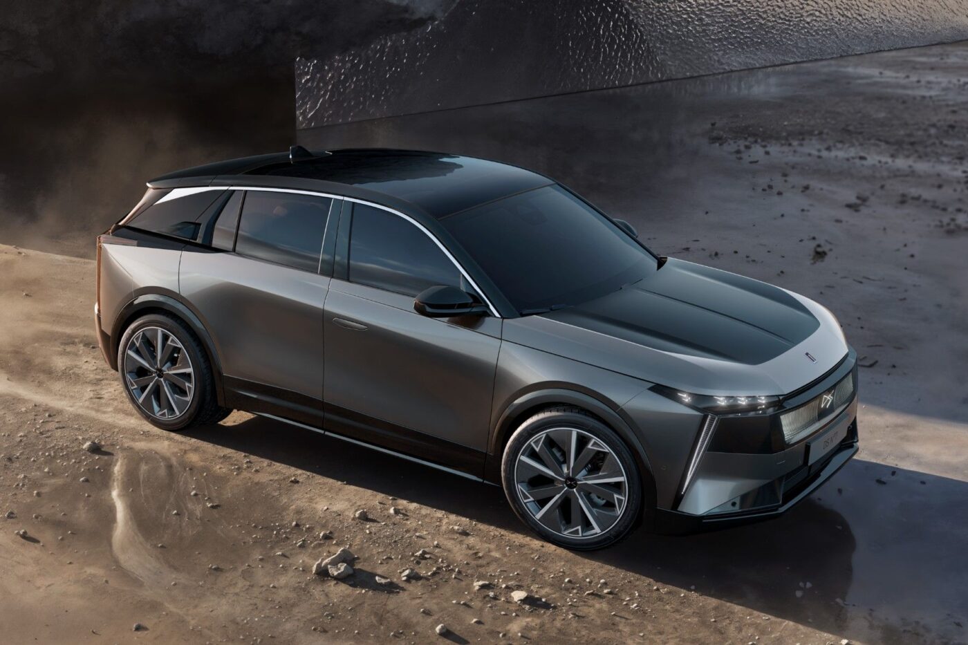 Ds automobiles ds n7 min