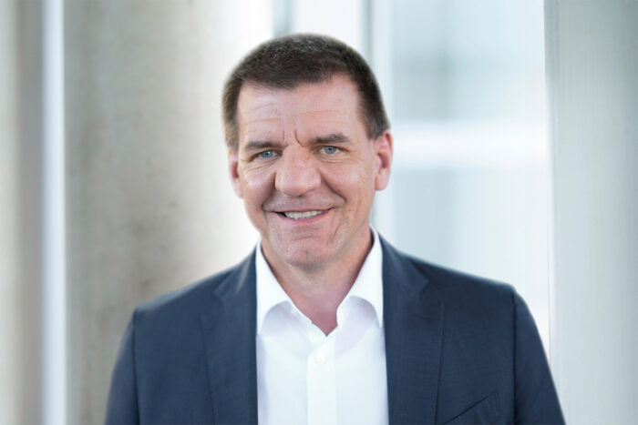 Jochen schroeder coo schaeffler