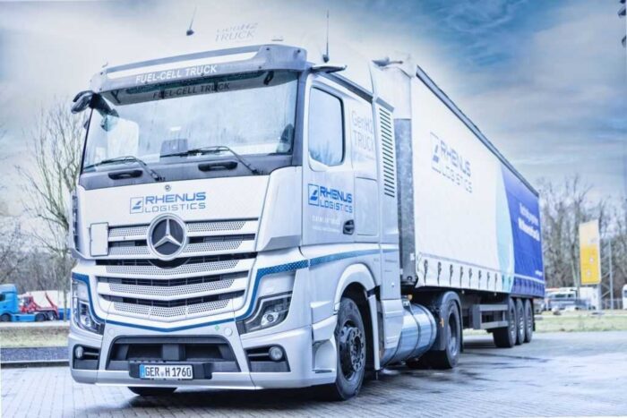 Rhenus genh2 truck daimler truck fcev h2 lkw