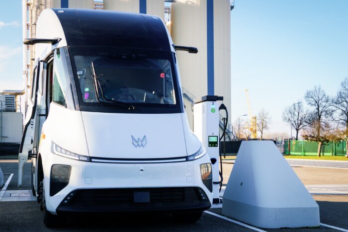 Windrose e lkw mcs megawattladen autel ladesystem niederlande roosendaal