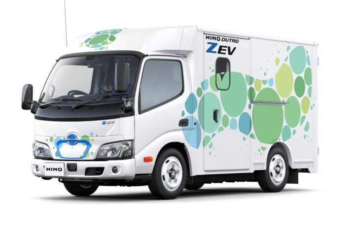 Hino dutro zev