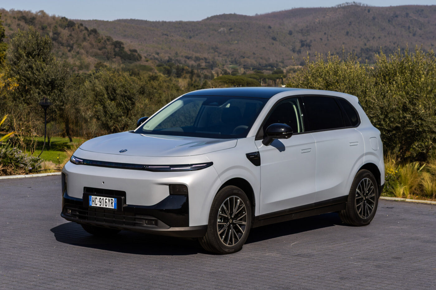 Leapmotor b hybrid ev erev
