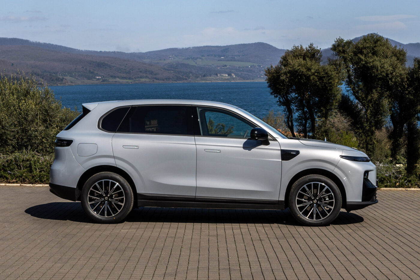 Leapmotor b hybrid ev erev