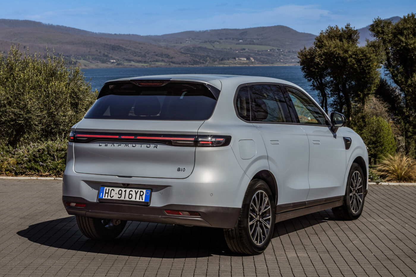 Leapmotor b hybrid ev erev
