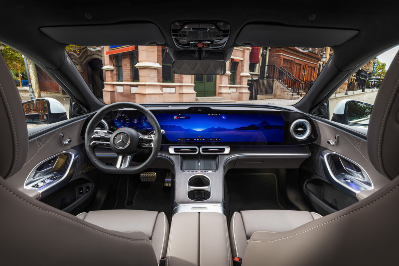 Mercedes benz c klasse 4matic weltpremiere
