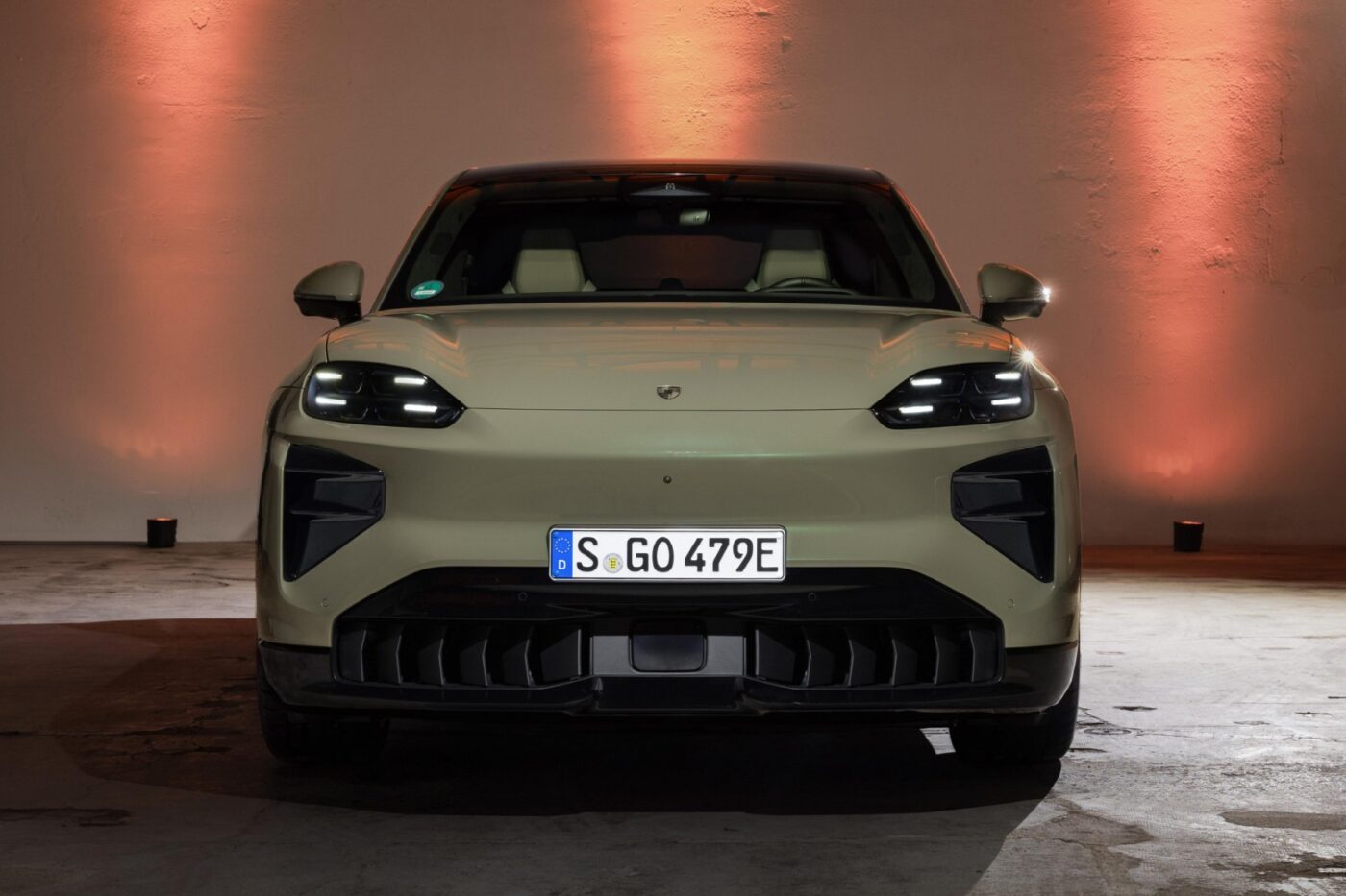 Porsche cayenne coupe electric