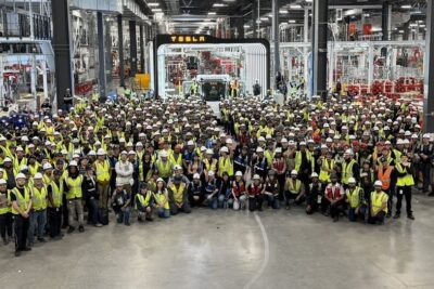 Tesla semi produktion usa sparks