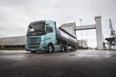 Volvo trucks fh electric my