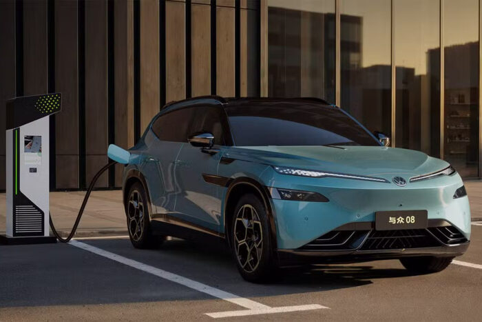 Vw id uynx charging