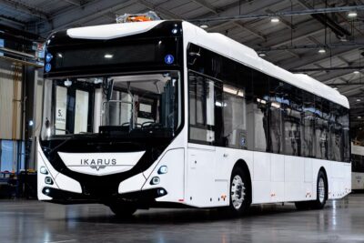 Ikarus 120e v4