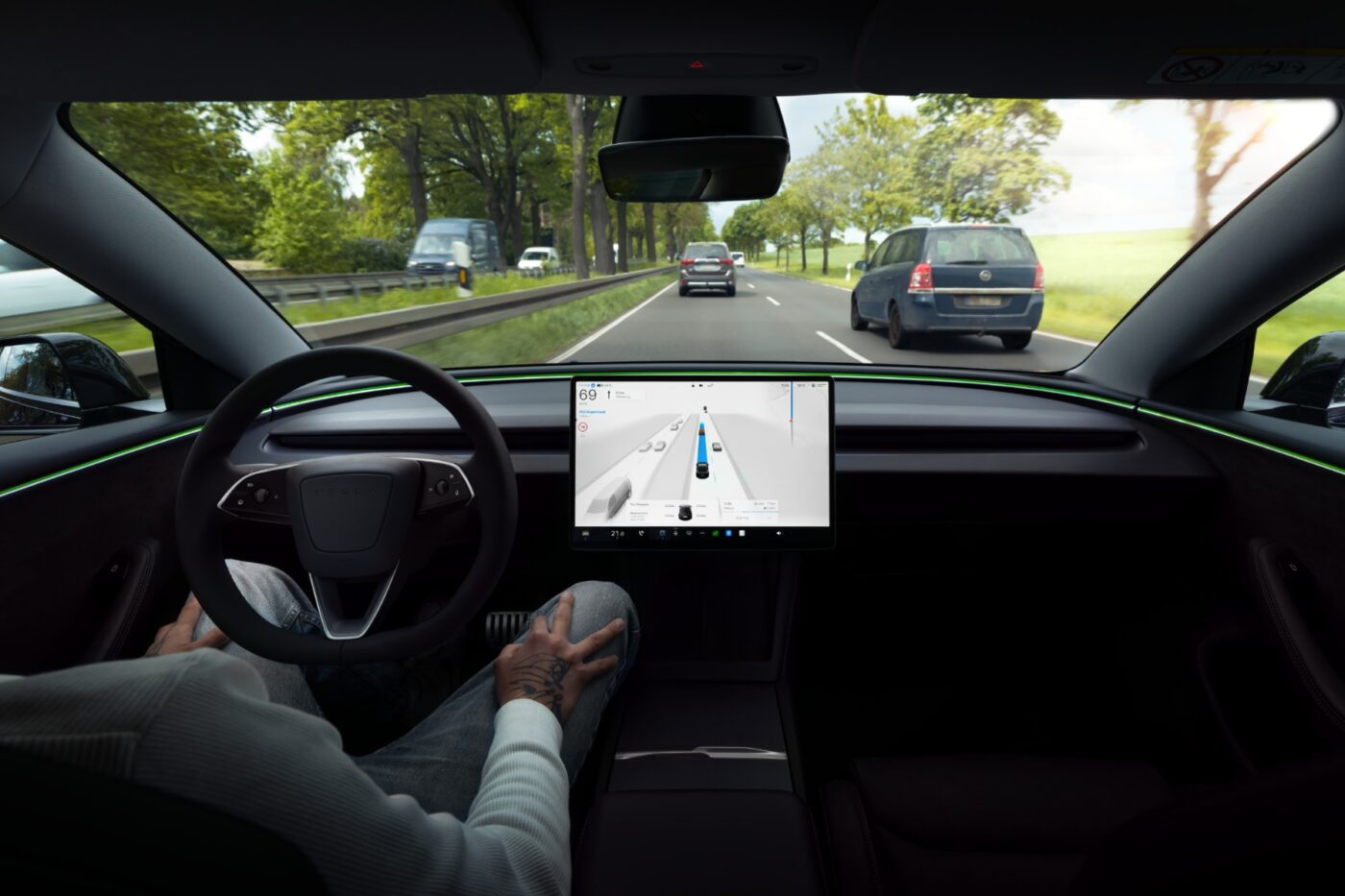 Tesla fsd supervised launch litauen