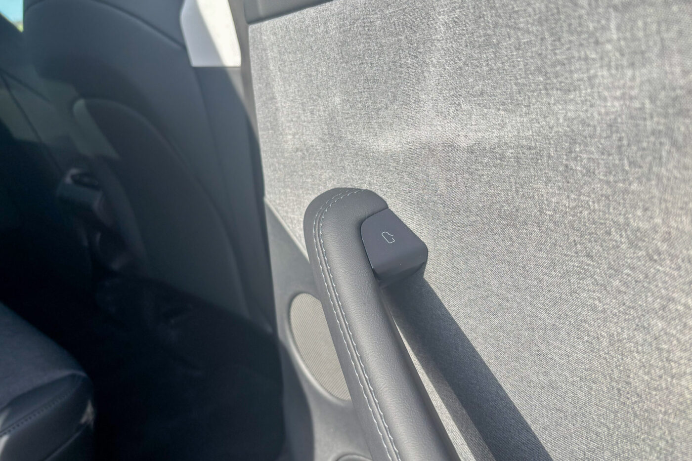 Tesla model y standard