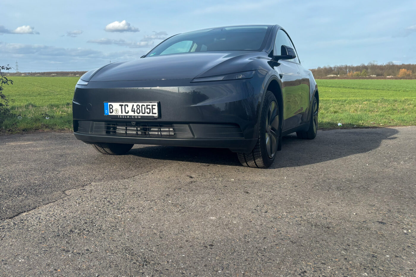 Tesla model y standard