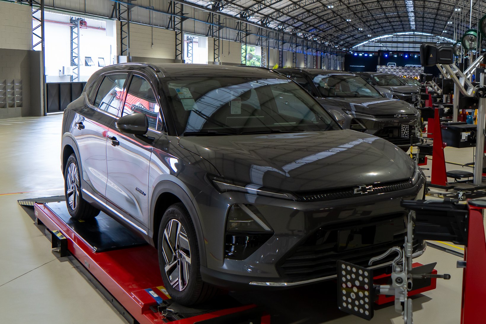 Chevrolet-startet-Produktion-des-Captiva-EV-in-Brasilien