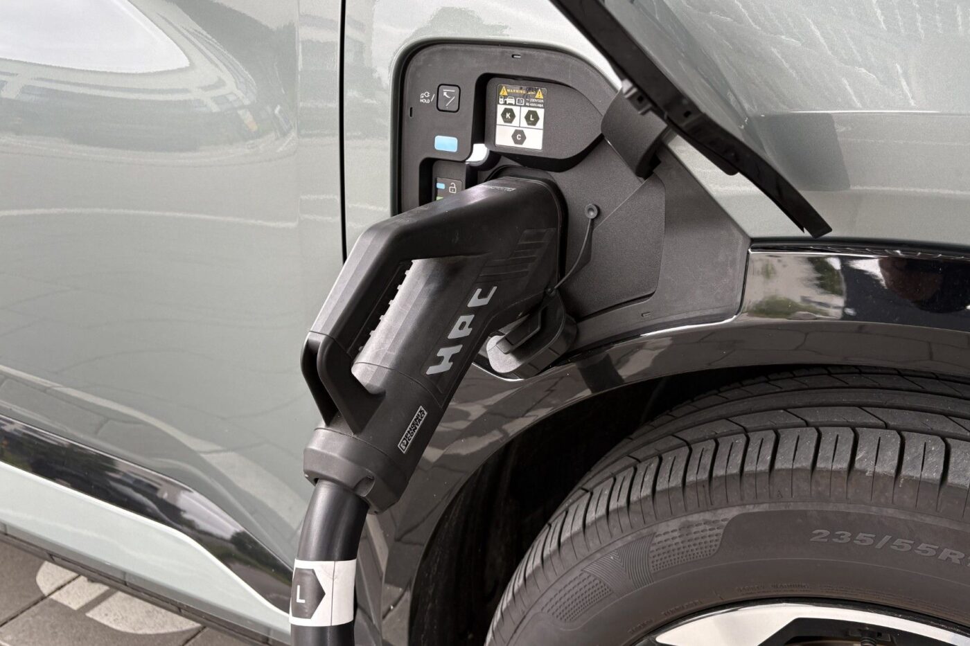 Kia ev5 fahrbericht ccs ladestation charging station min