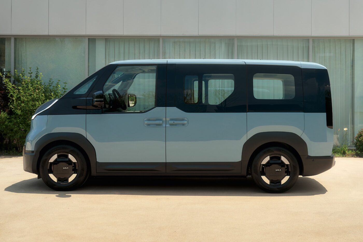Kia pv5 passenger siebensitzer