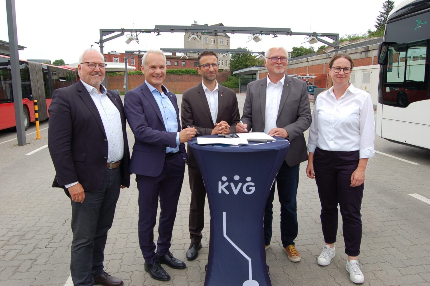 Kieler verkehrsgesellschaft daimler buses