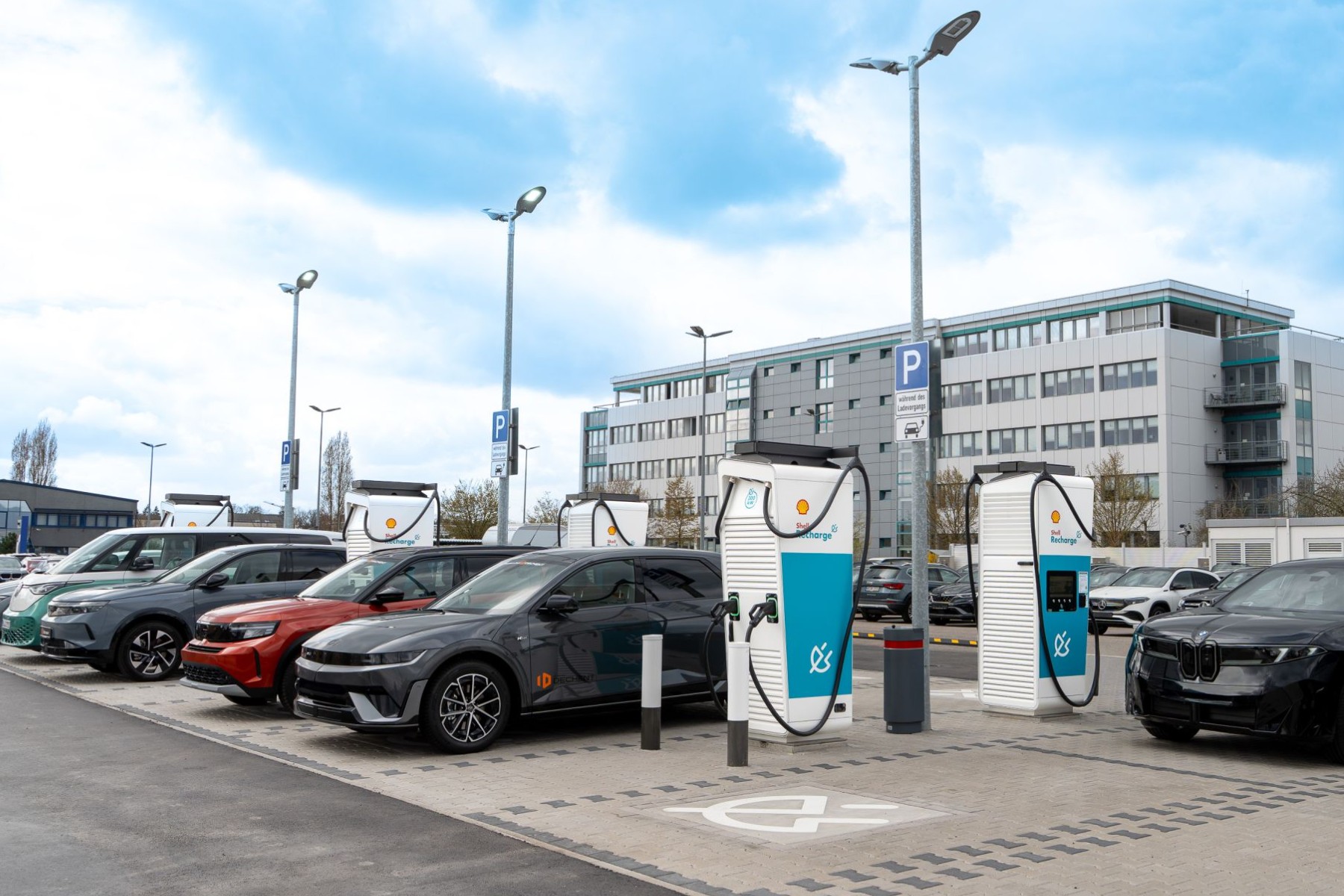 Shell-Recharge-mit-16-neuen-Standorten-in-Baden-W-rttemberg