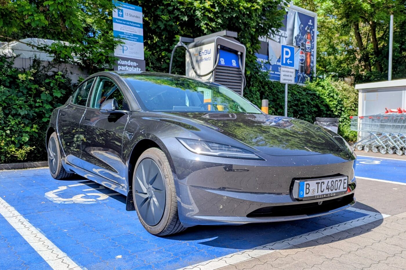 Tesla model fahrbericht christoph m schwarzer