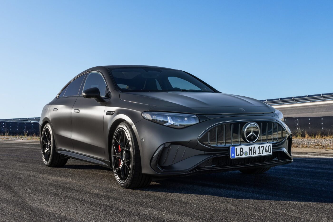 Mercedes benz amg cla mj