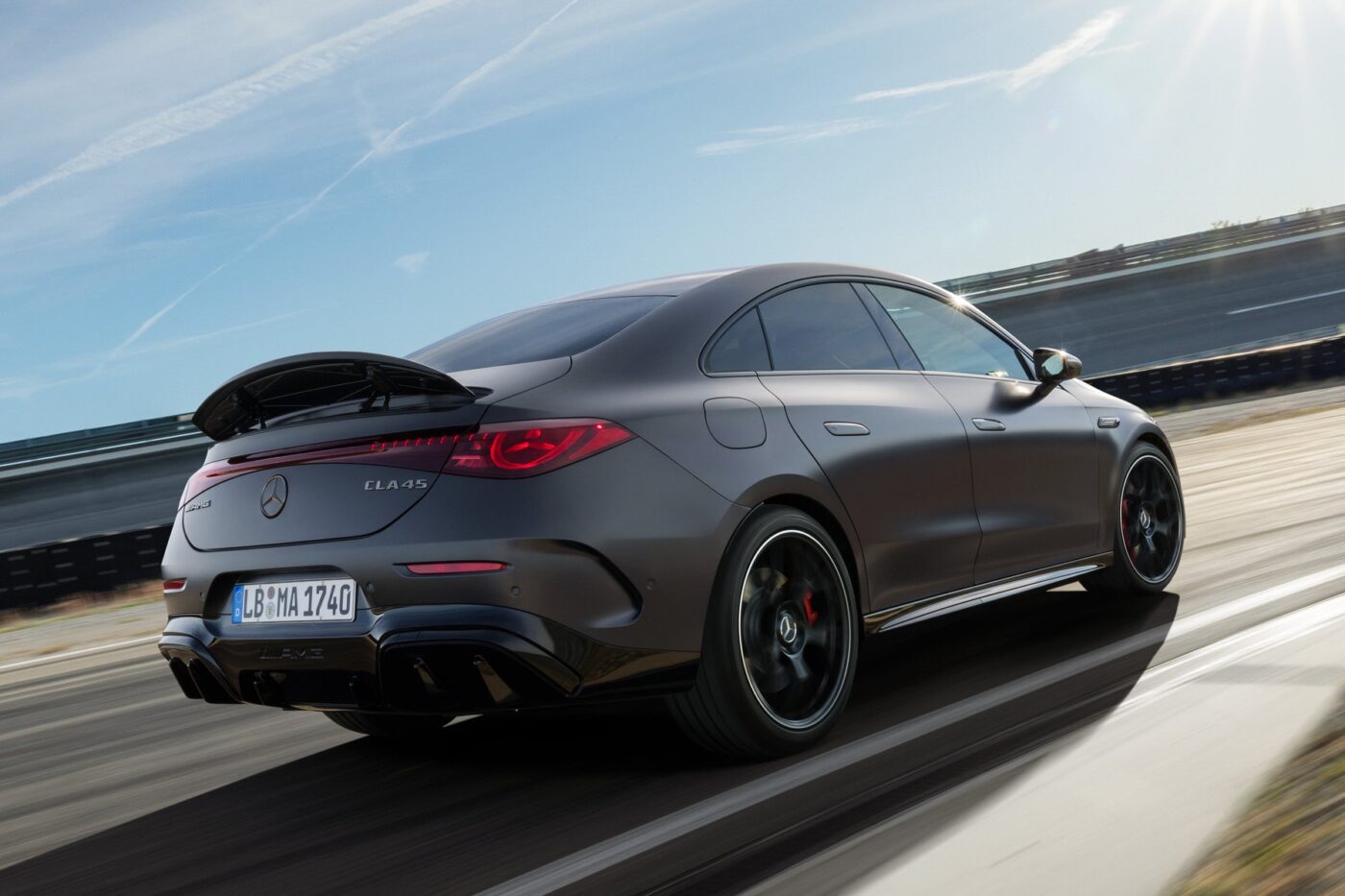 Mercedes benz amg cla mj
