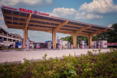 Orlen charge ladepark ladestation elmshorn schleswig holstein