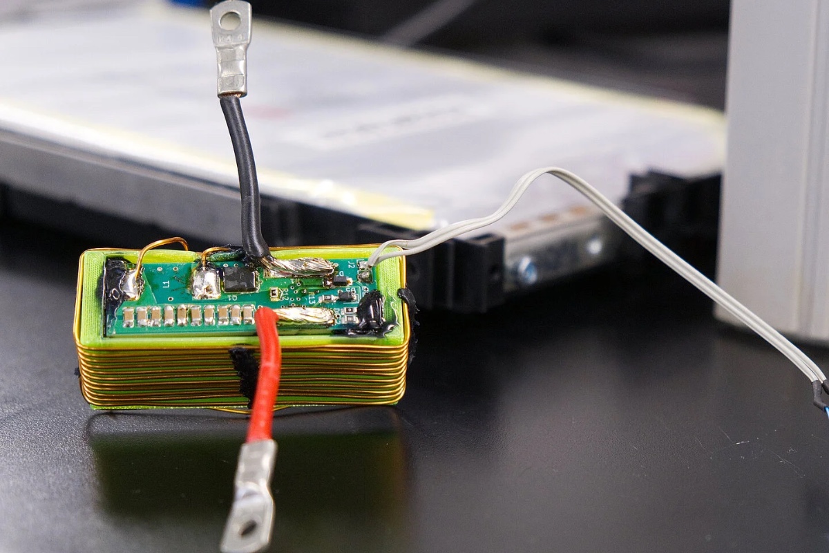 Uni kiel batterieforschung batteriezelle sensor